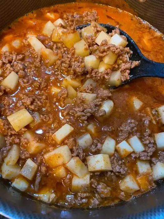 Bœuf Haché aux Pommes de Terre : Un Classique Réinventé