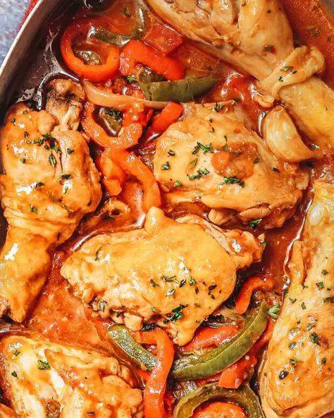 Poulet Basquaise