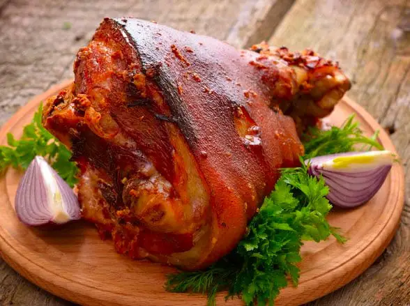 Jarret de Porc Rôti Sublimé par un Glaçage au Miel