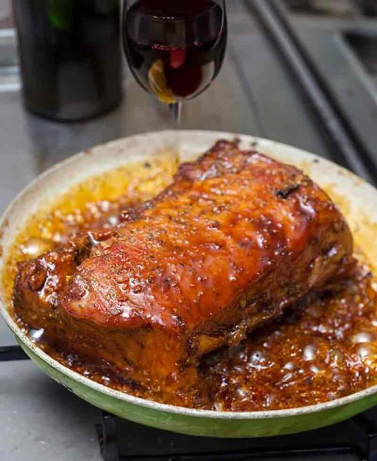 Echine De Porc Confit Puree Doignon Et Pommes De Terre