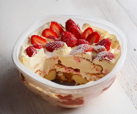 Charlotte aux Fraises façon Tiramisu, ultra fraîche et fondante